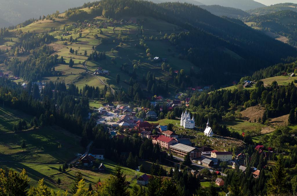 Pensiunea Viorica Arieşeni Exterior foto